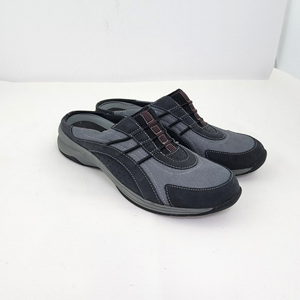 Clarks Women 8.5 Used Grey Fabric Clogs/Comfort Sneakers Slip On Flats 78469
